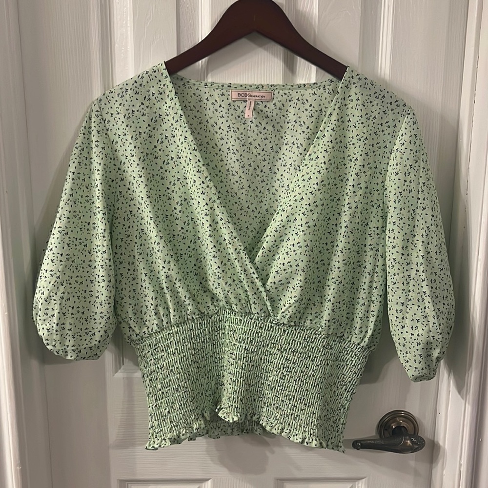 Bcbgeneration Blouse Size Medium - image 1